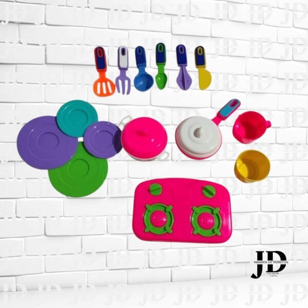 SET DE COCINA CON ESTUFA POR 17 pcs